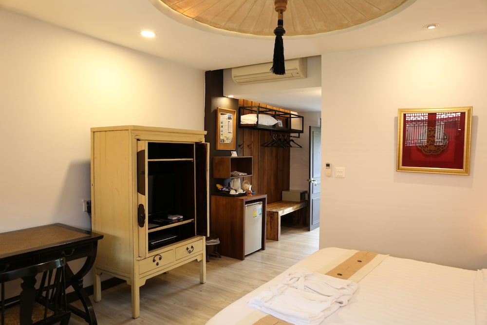Tharaburi Resort Sukhothai 56/77