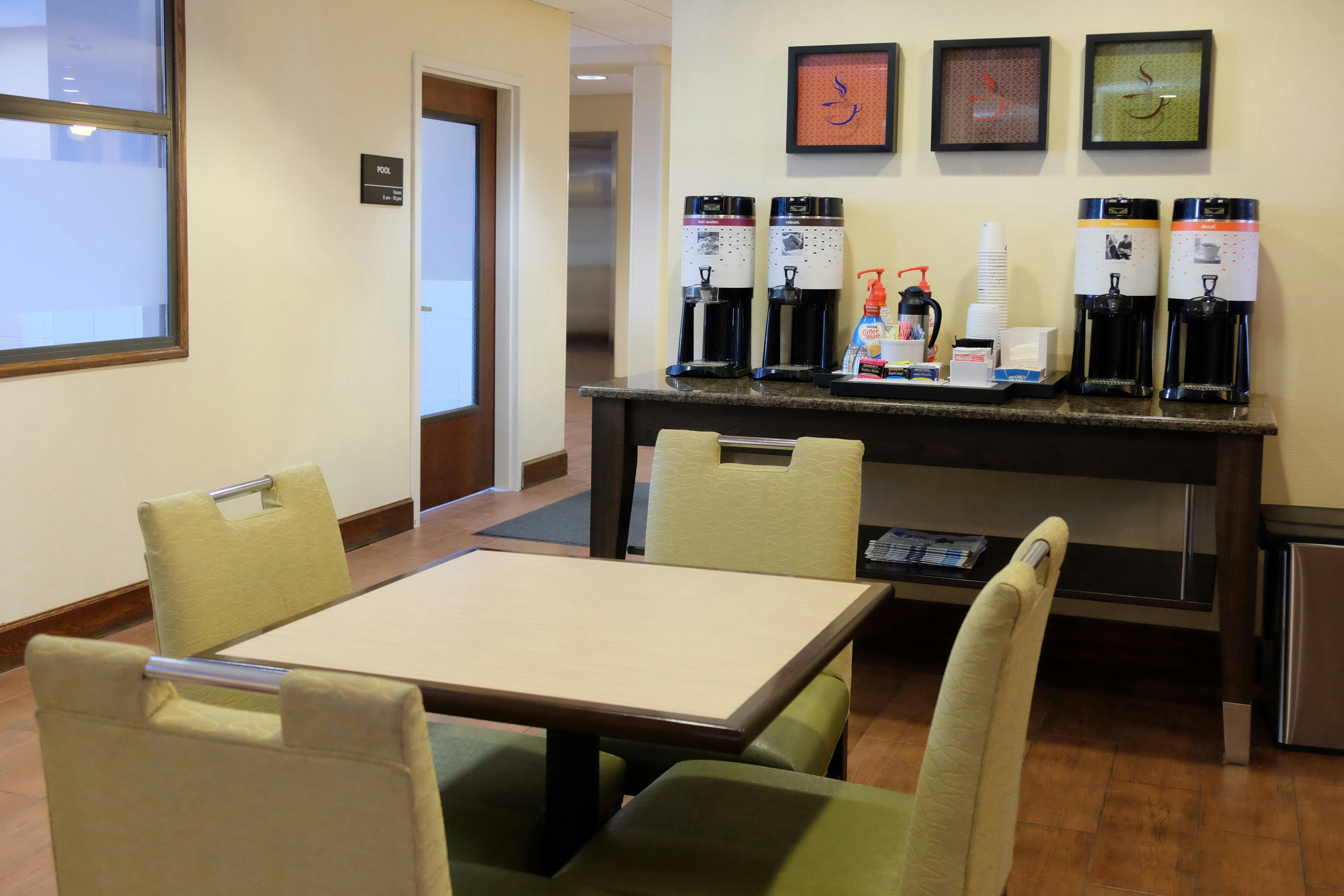 Hampton Inn Lima 56/73