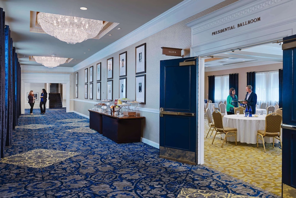 Seaview Hotel 13/68