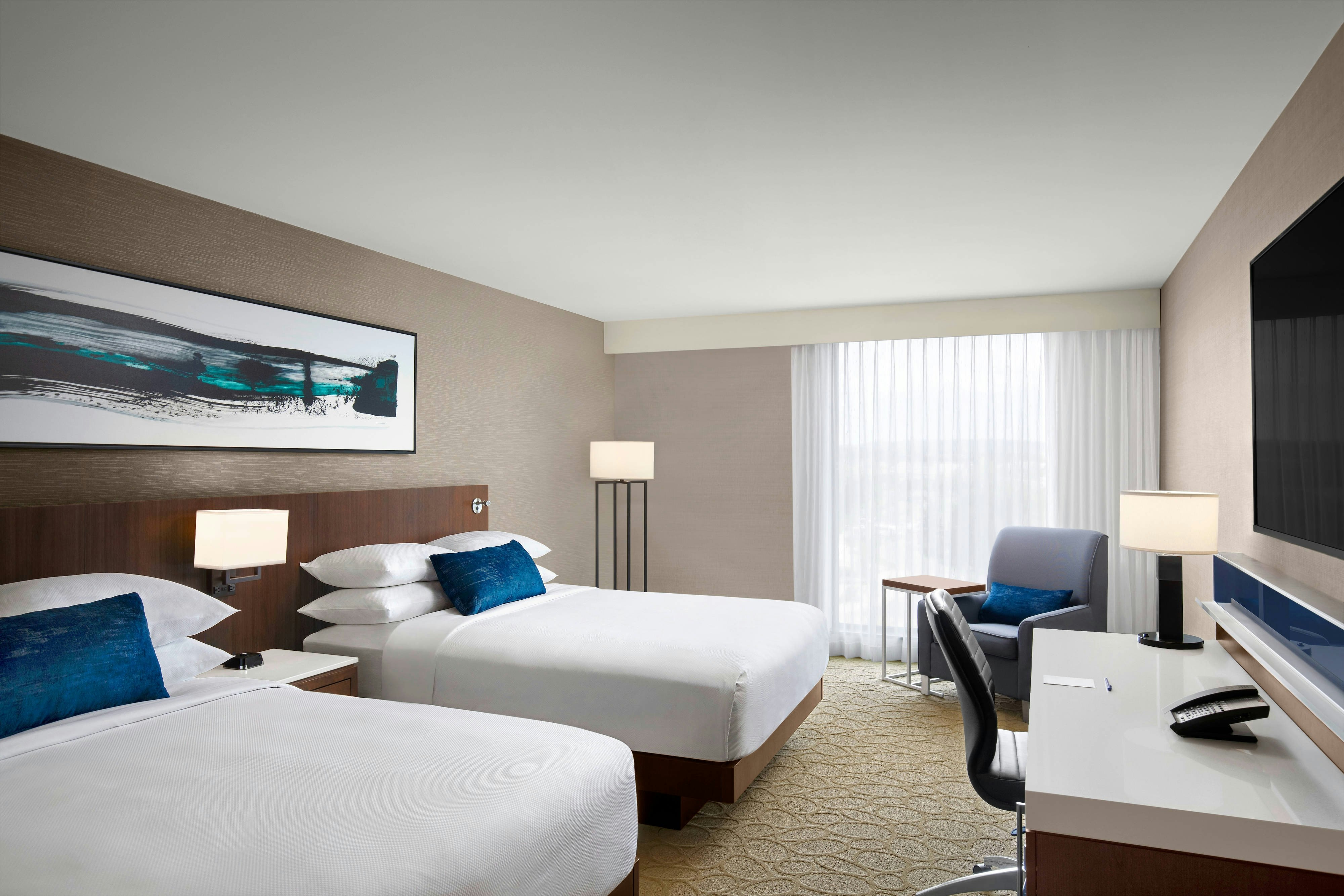 room, 2 queen beds