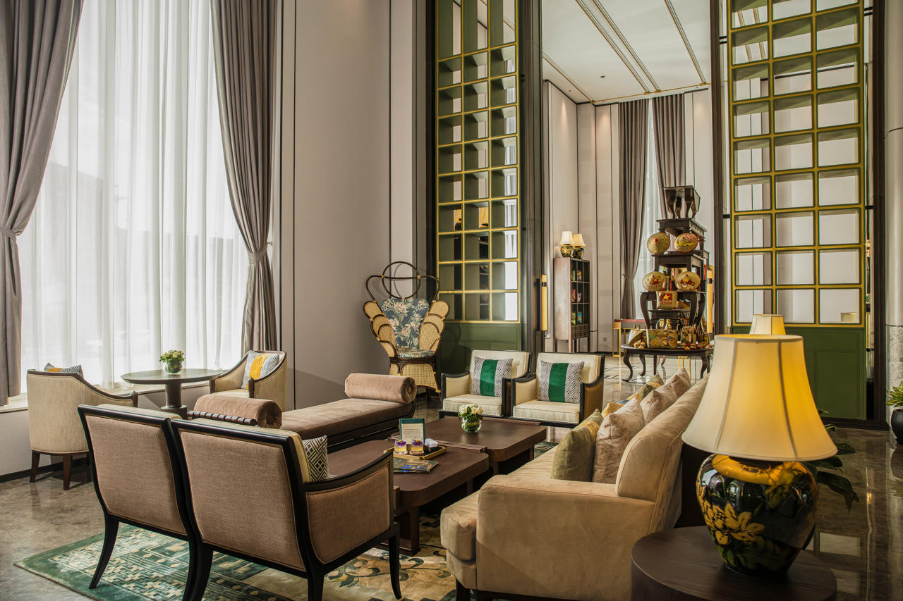 Grand Royal Riverside Hue 27/43