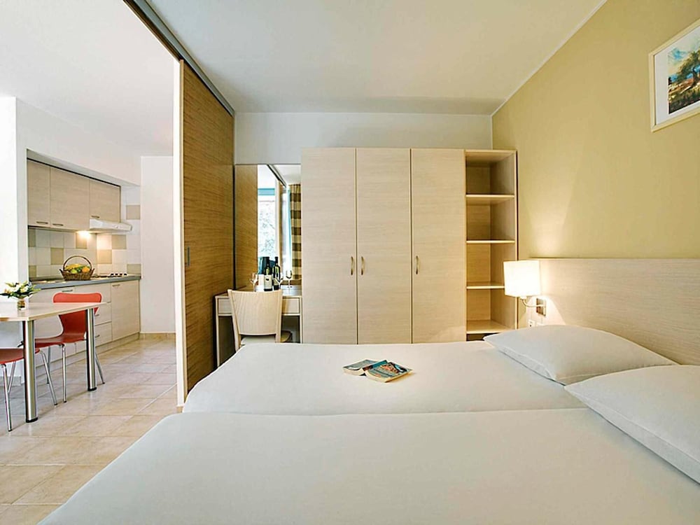 Camping Solaris Rooms 50/50