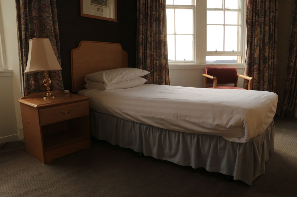Gairloch Hotel 14/50