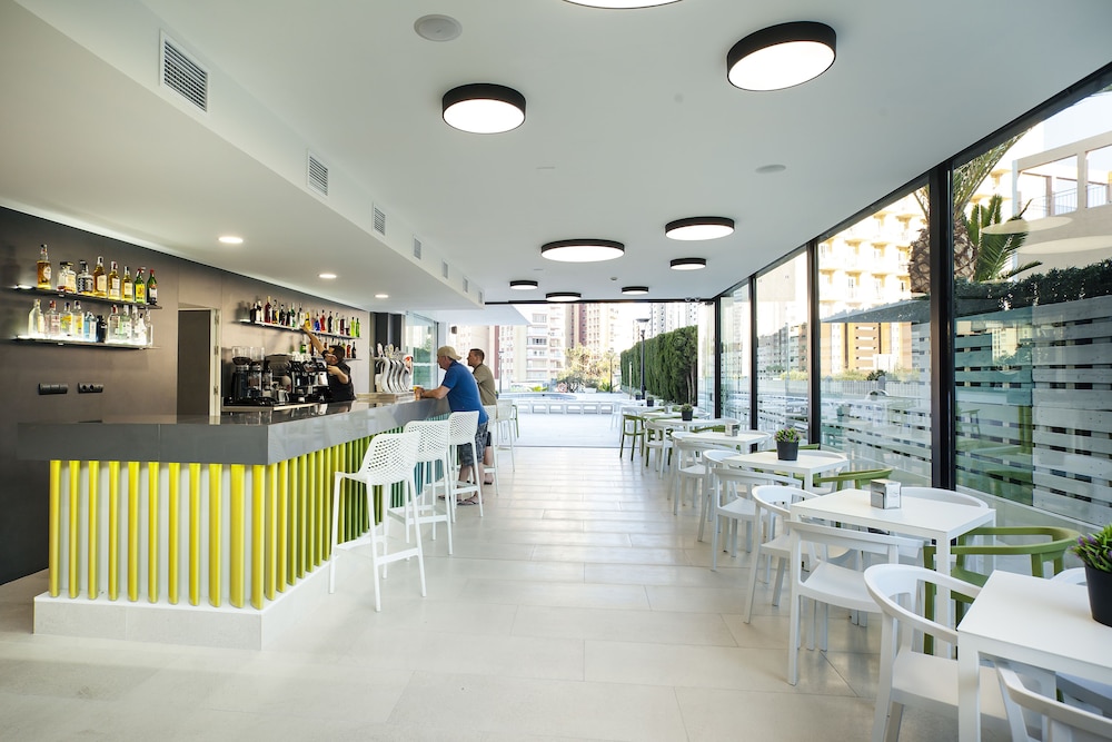 Primavera Loix Apartments 14/24