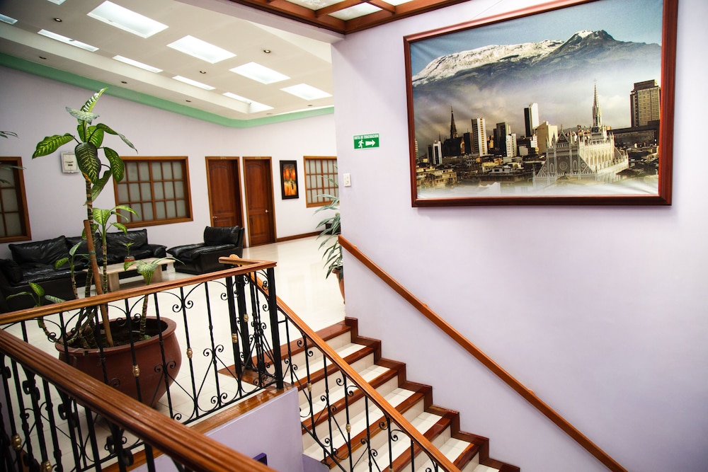 Casa Polty 7/54