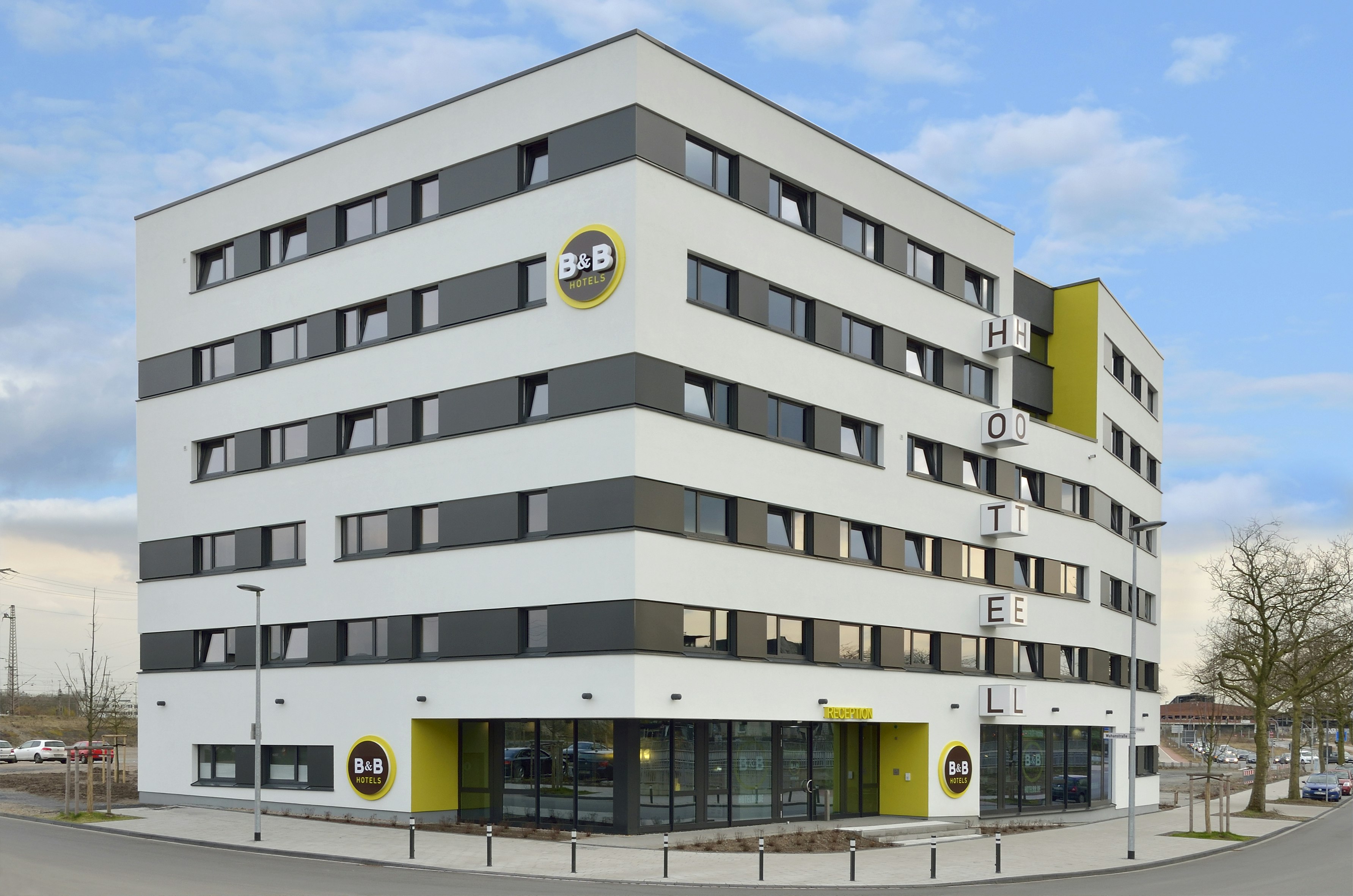 B&B HOTEL Duisburg Hbf Sud 2/25