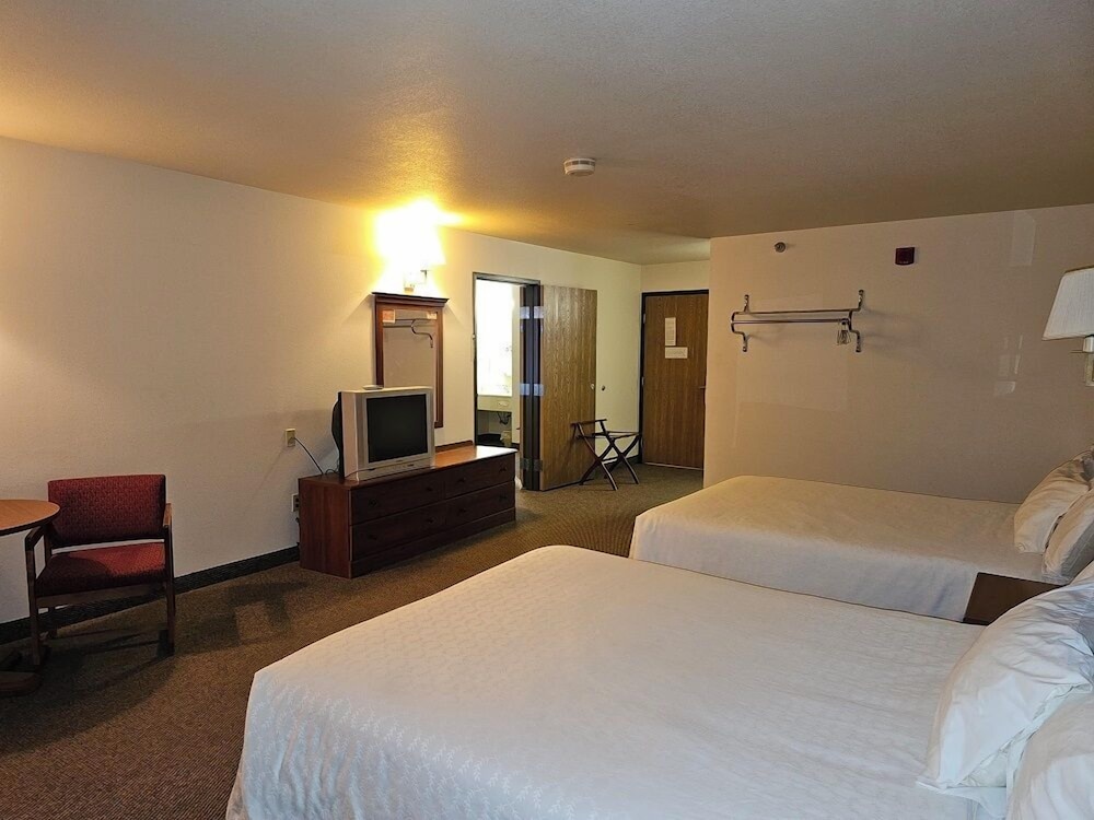 Park View Inn And Suites And Conference Center 13/65