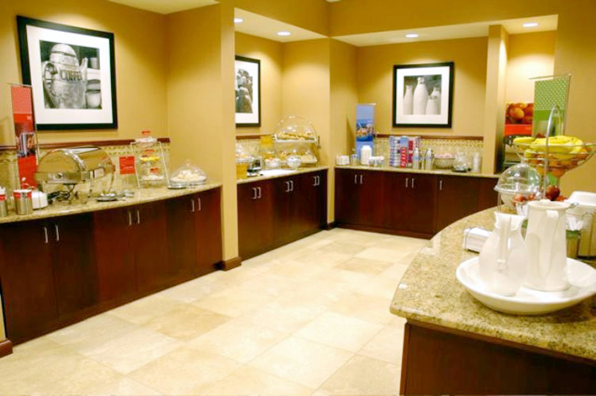 Hampton Inn Calera 31/47