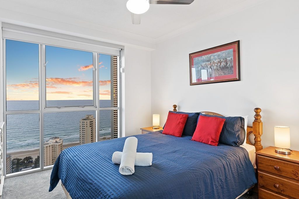 3 BEDROOMS, GRAND, APARTMENT, OCEAN VIEW, 2 BATHROOMS