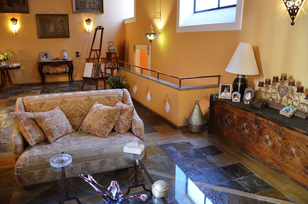 Ai Cartari B&B Palermo 26/35