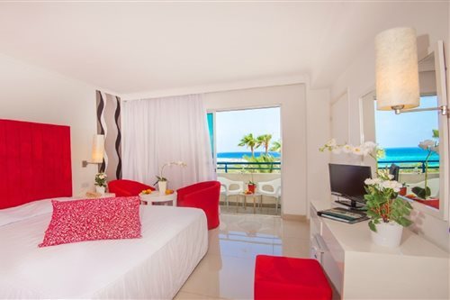 Superior, Double or Twin Bed, Side Sea View