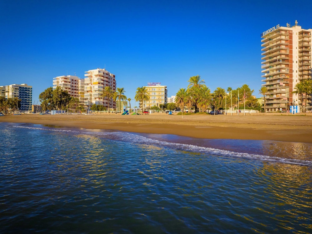 Hotel Servigroup Trinimar 41/48