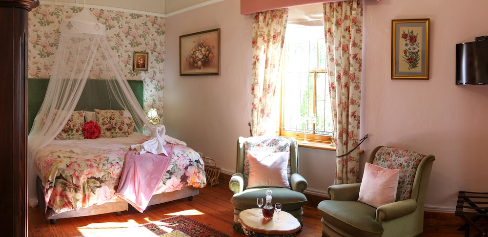 Betty's Boutique Hotel 25/50