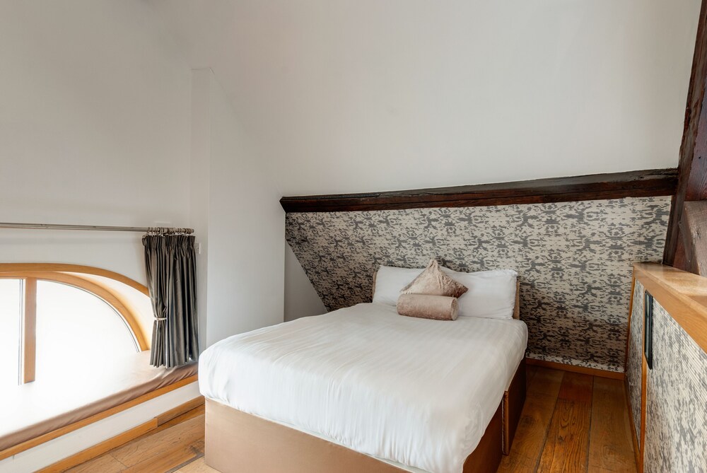 Signature Living Apart Hotel 24/57