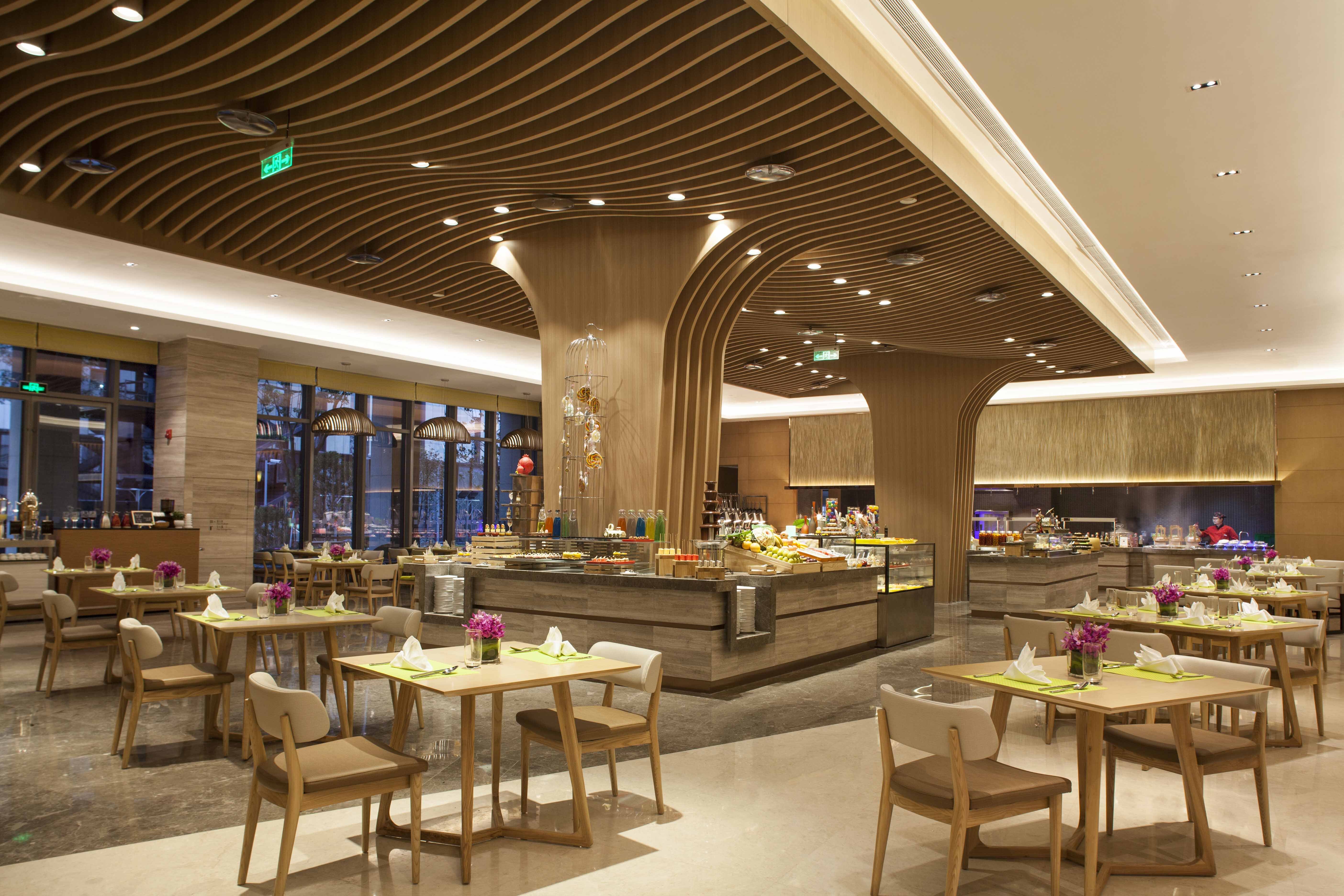 Holiday Inn Suzhou Huirong Plaza 32/50