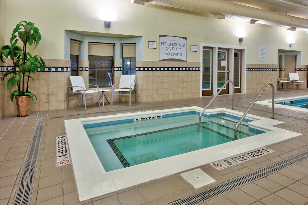 Staybridge Suites Corning 8/66