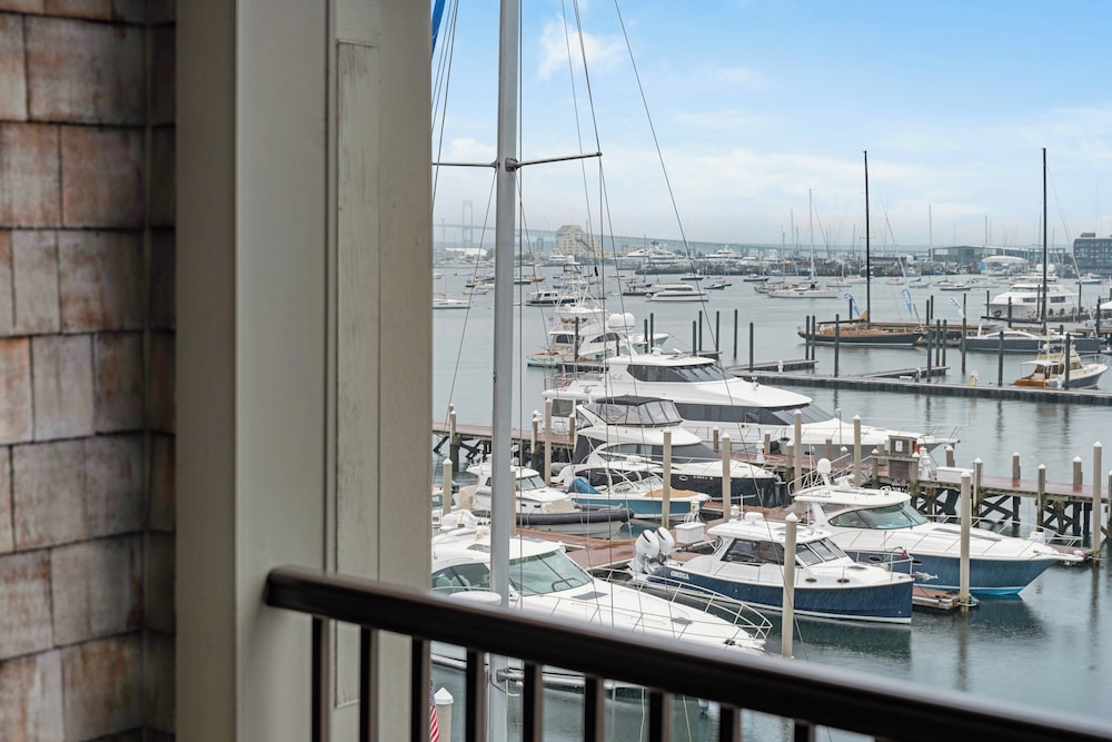 Club Wyndham Newport Onshore 49/56
