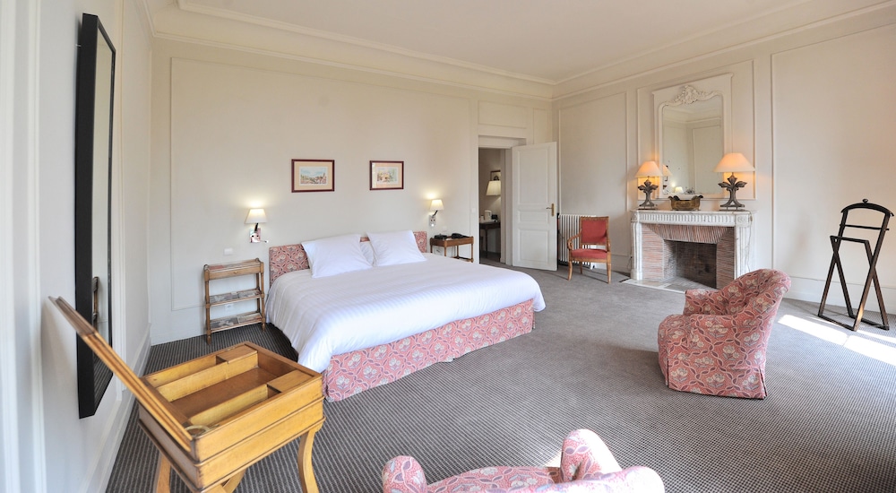 Hotel Villa Navarre 7/52