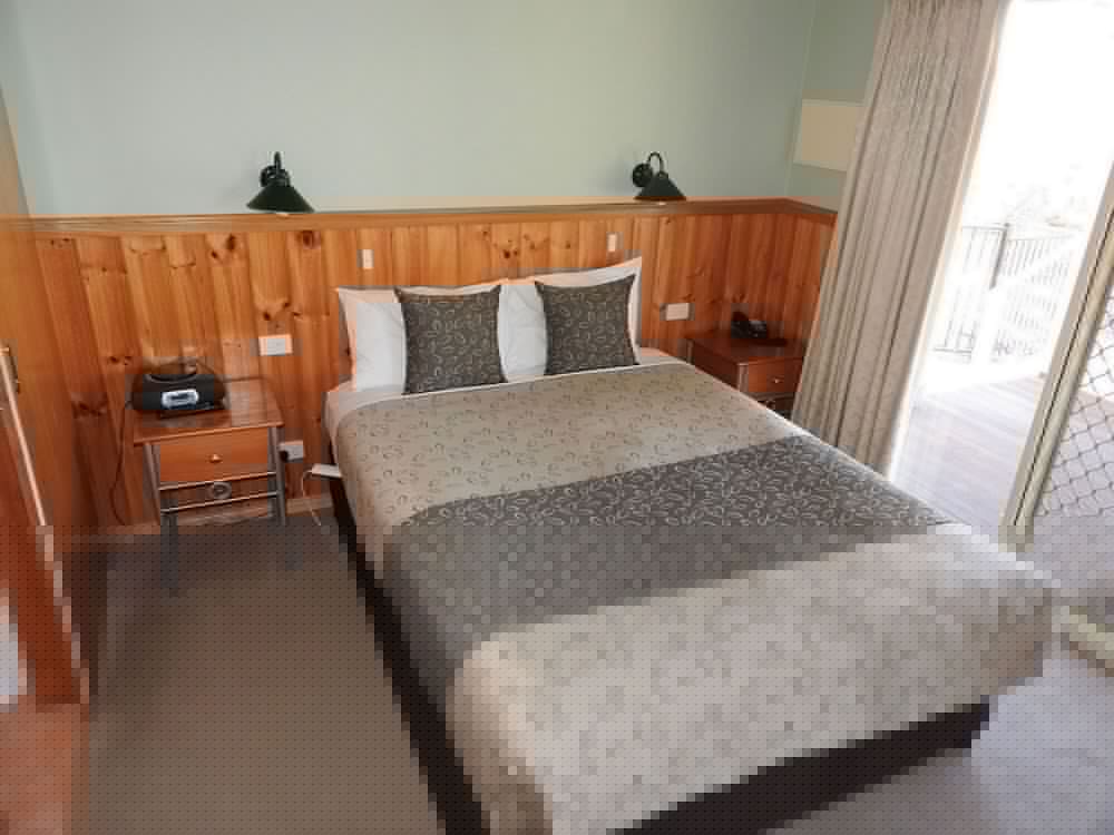 Golden Heritage Motor Inn 19/65