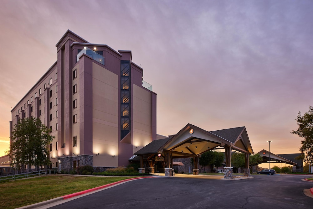 CHEROKEE CASINO & HOTEL WEST SILOAM SPRINGS 42/50