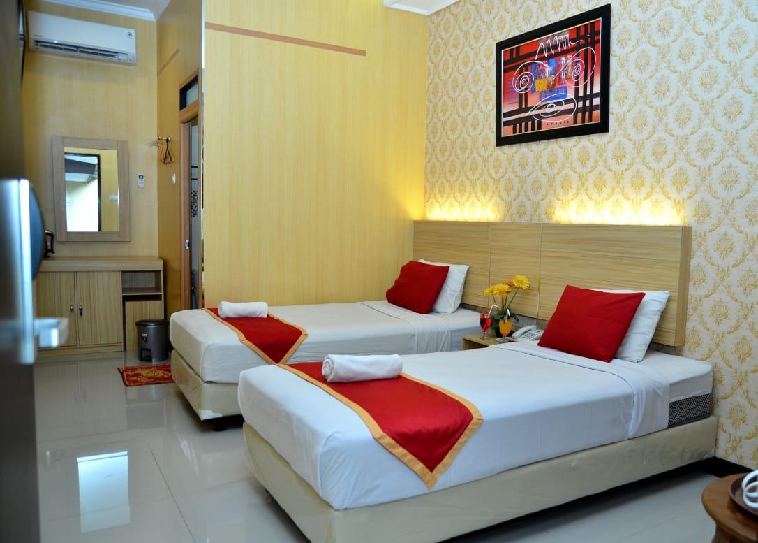 Hotel Gerbera 12/40