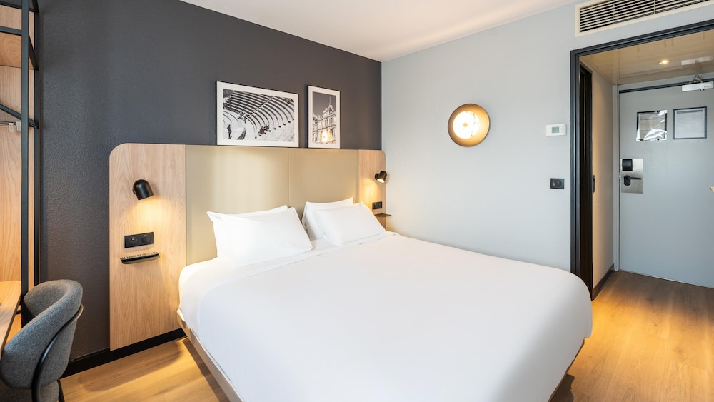 Hotel Campanile Grenoble Nord Saint Egreve 16/47