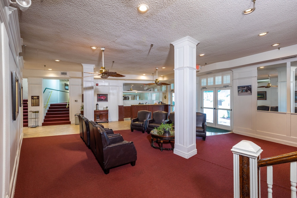 Grand Shores West 32/72