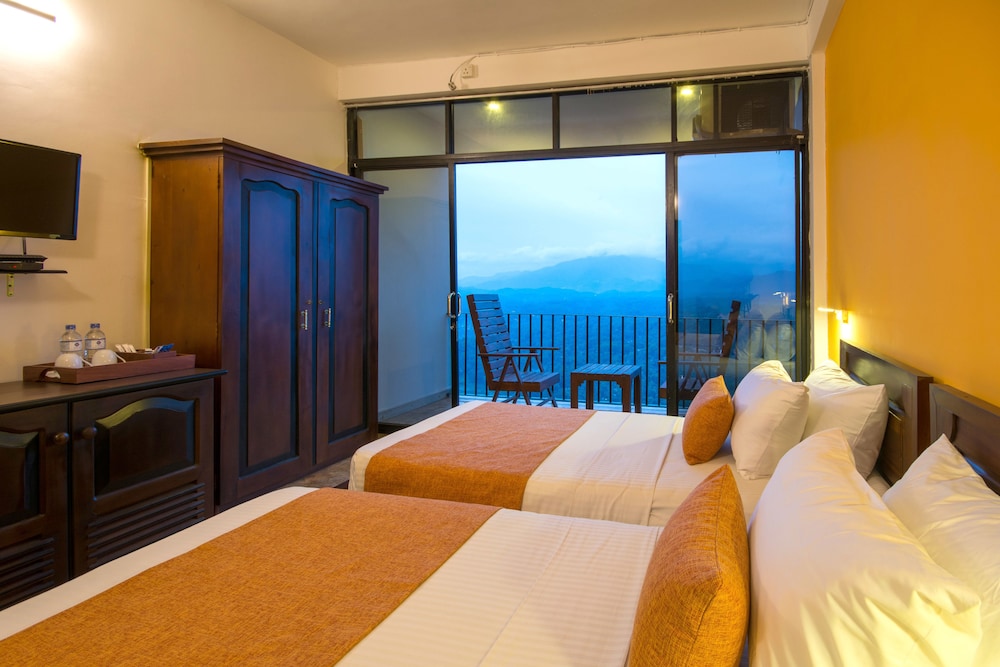 Ceyloni Panorama Resort 43/59