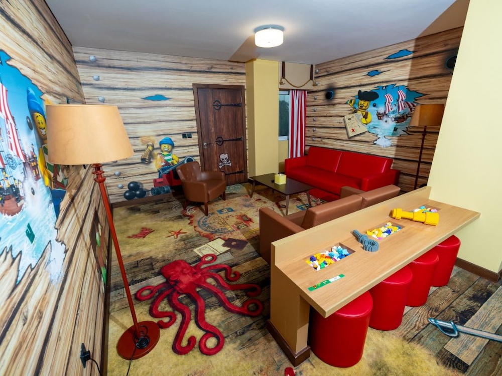 LEGOLAND Hotel Dubai 34/45