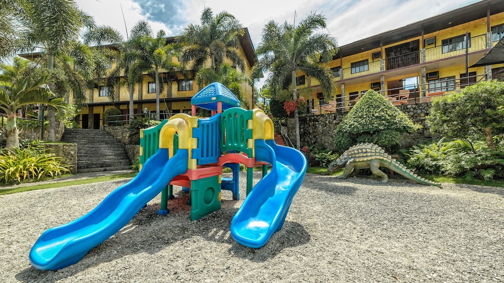 Flushing Meadows Resort and Playground 27/50