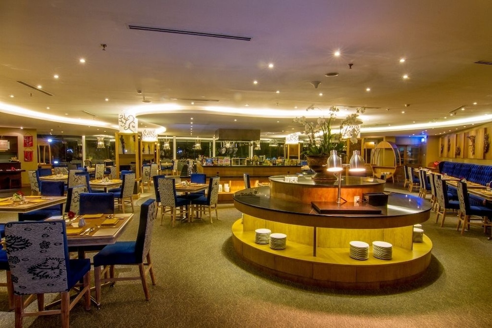 The Sunan Hotel Solo 42/50