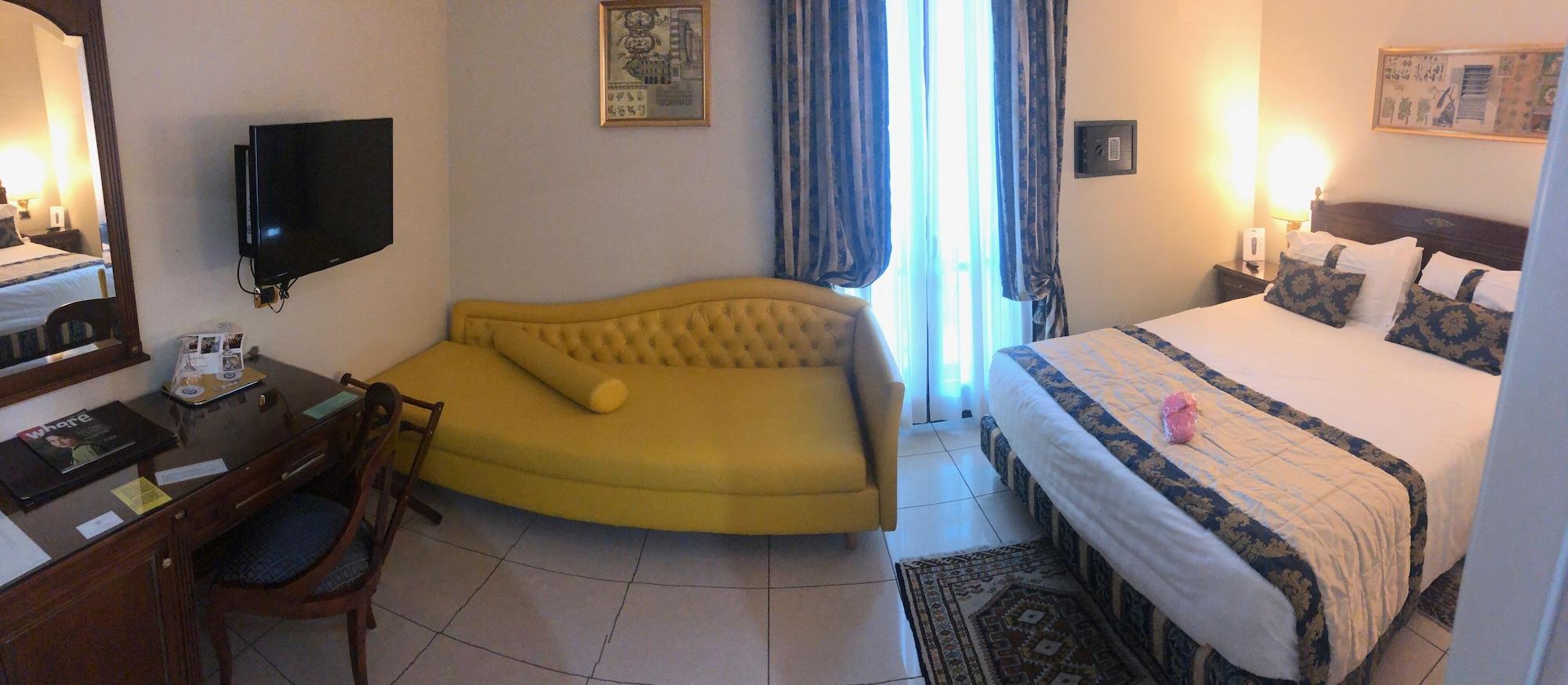 غرفة كومفورت ثلاثية بغرفة نوم واحدة، Hotel Villa Savoia 2/3