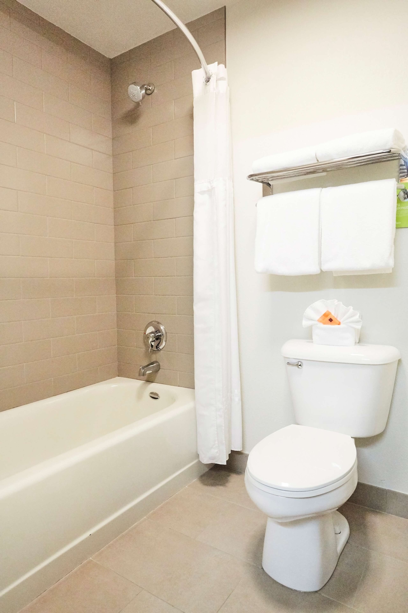 جناح بسرير كينج بغرفة نوم واحدة، Radisson Hotel Portland Airport 8/10