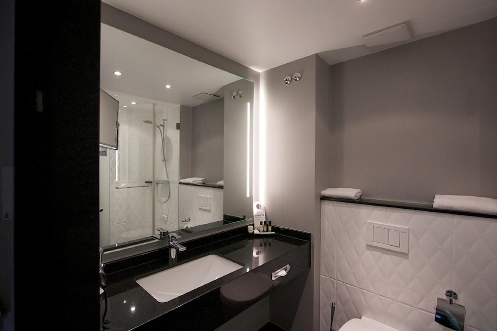 Europa Style Hotel 12/39