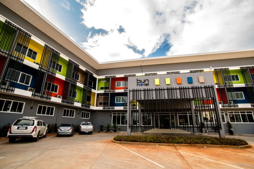 Bun Hotel 47/55