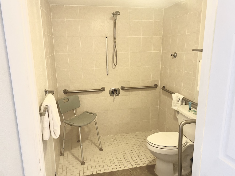 Garden Inn Homestead 44/81