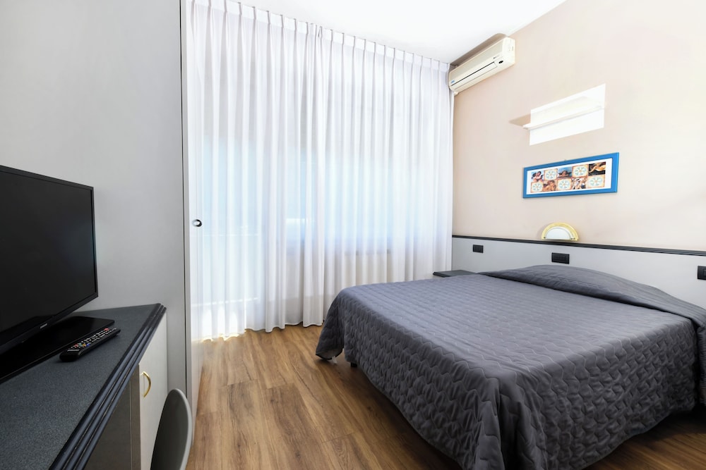 HOTEL INTERNAZIONALE 12/50
