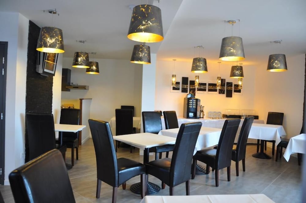 INTERHOTEL HOTEL DES ARTS 50/67