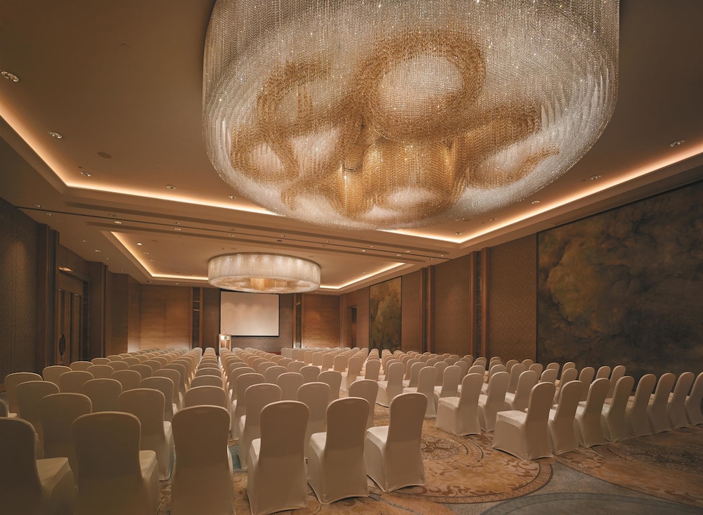Shangri-La Qinhuangdao 31/50