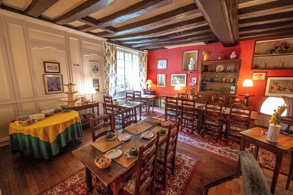 LE RELAIS CICERO 44/50