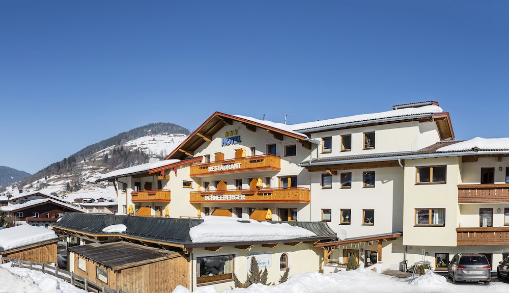 Hotel Schneeberger 2/75
