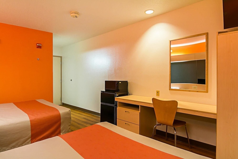 Motel6 Sycamore, IL 21/41