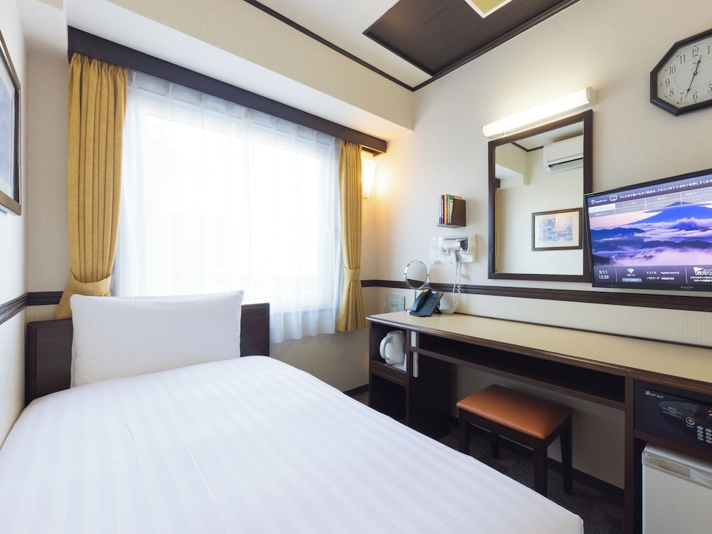 Toyoko Inn Osaka Shinsaibashi Nishi 13/62