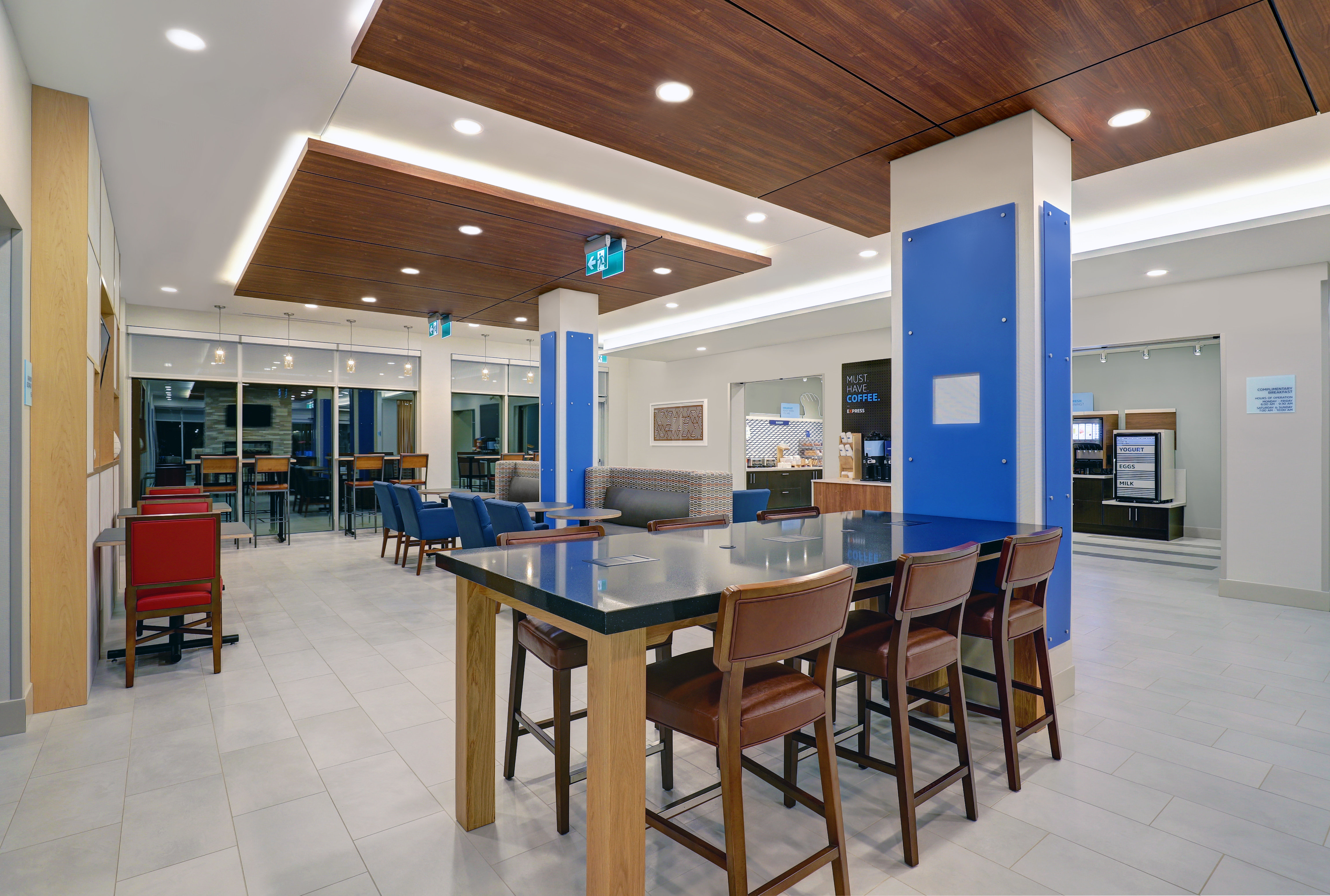 Holiday Inn Express And Suites Port Elgin 37/50