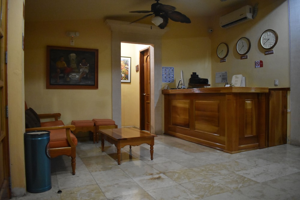 Cancun International Suites Ex Mallorca Hotel And Suites 5/35