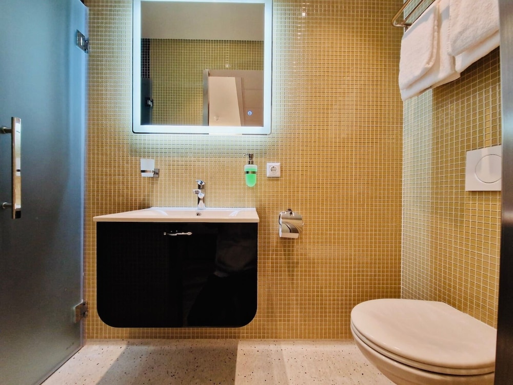 Chasse Residency Hotel 44/46
