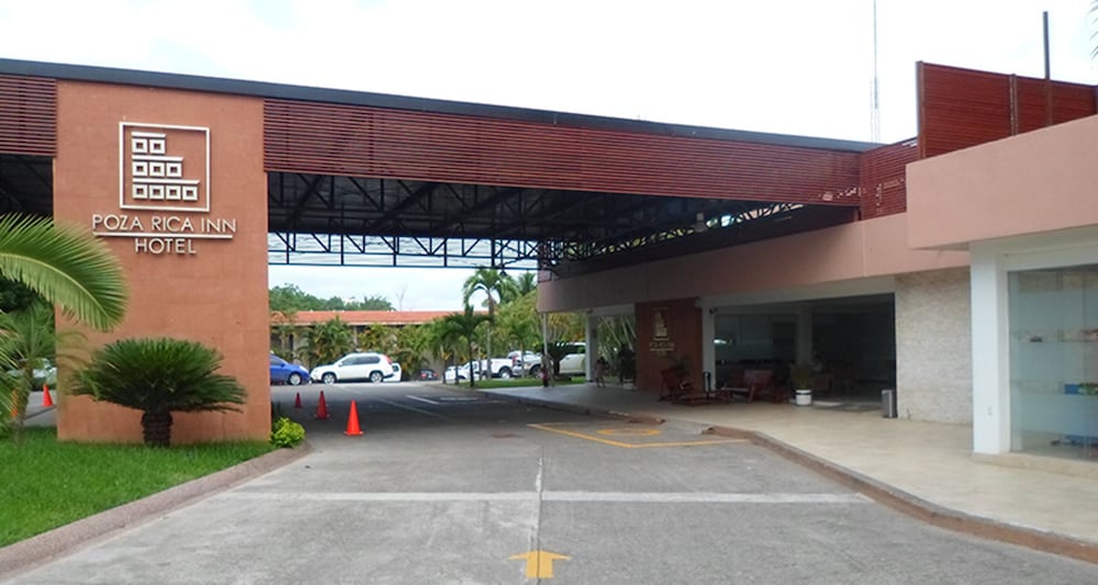 Hotel Poza Rica Inn 22/26