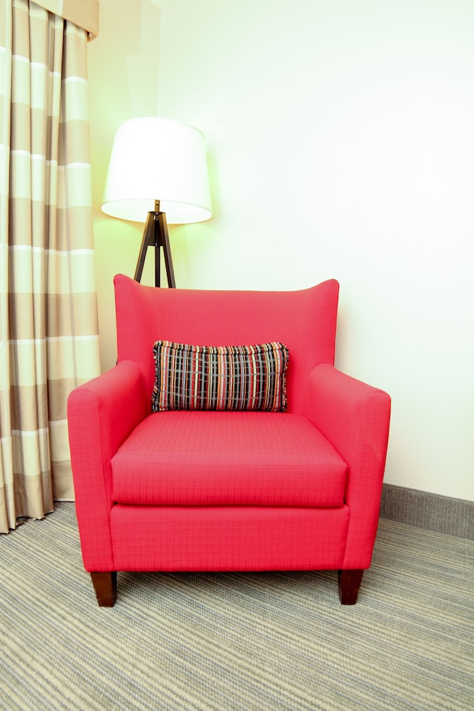 Country Inn & Suites by Radisson Harlingen, TX 37/67
