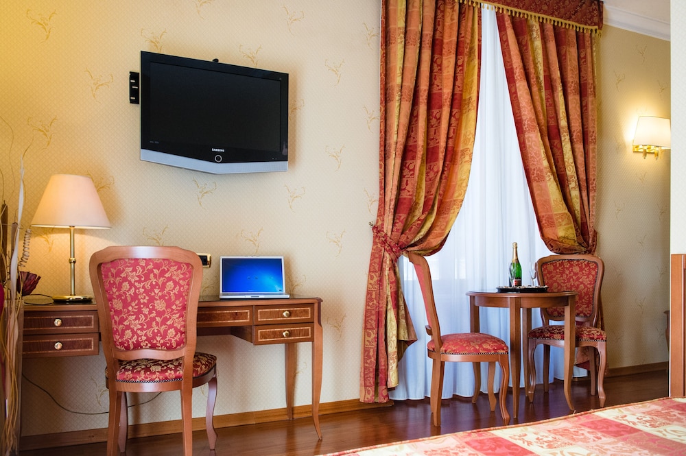 AMADEUS HOTEL ROME 45/50