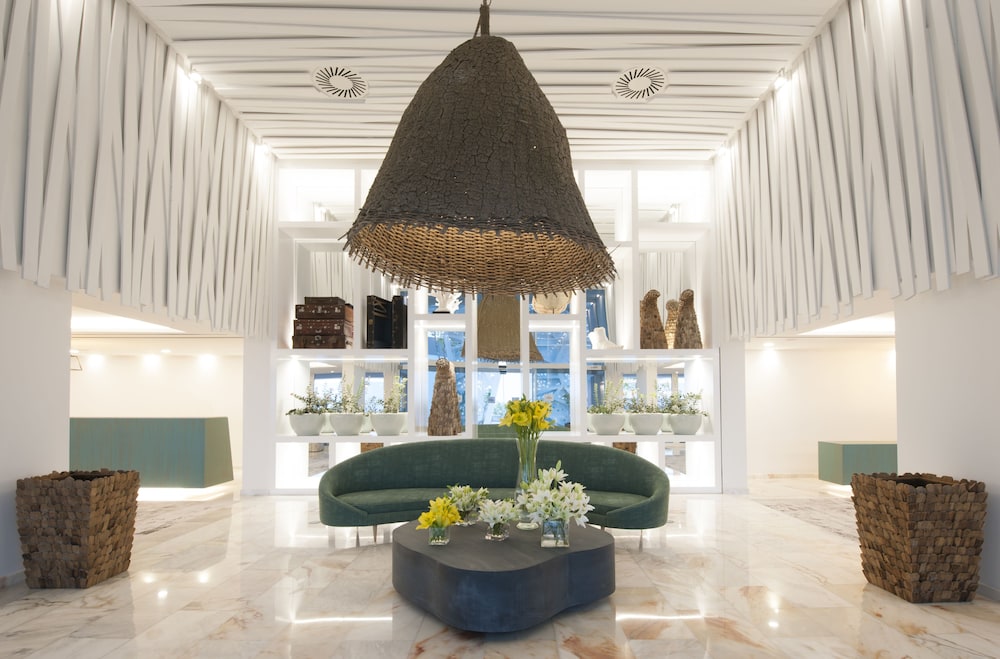 Hotel Alto Lido 18/35
